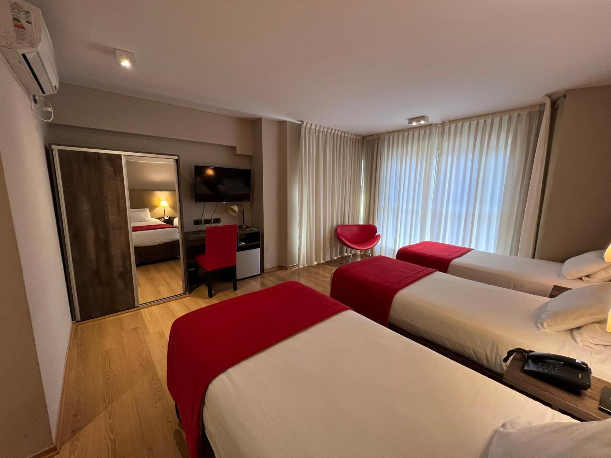 Bue Hotel บัวโนสไอเรส ภายนอก รูปภาพ