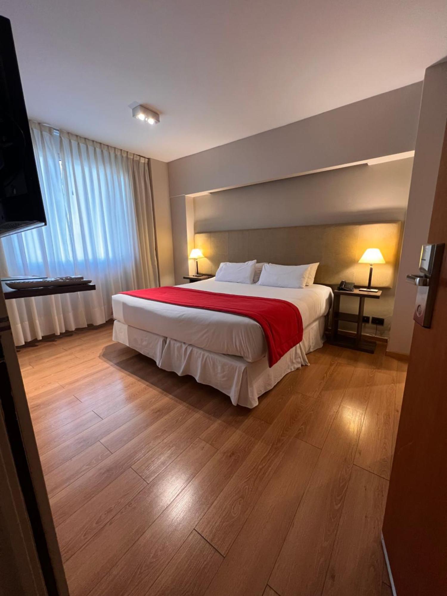 Bue Hotel บัวโนสไอเรส ภายนอก รูปภาพ