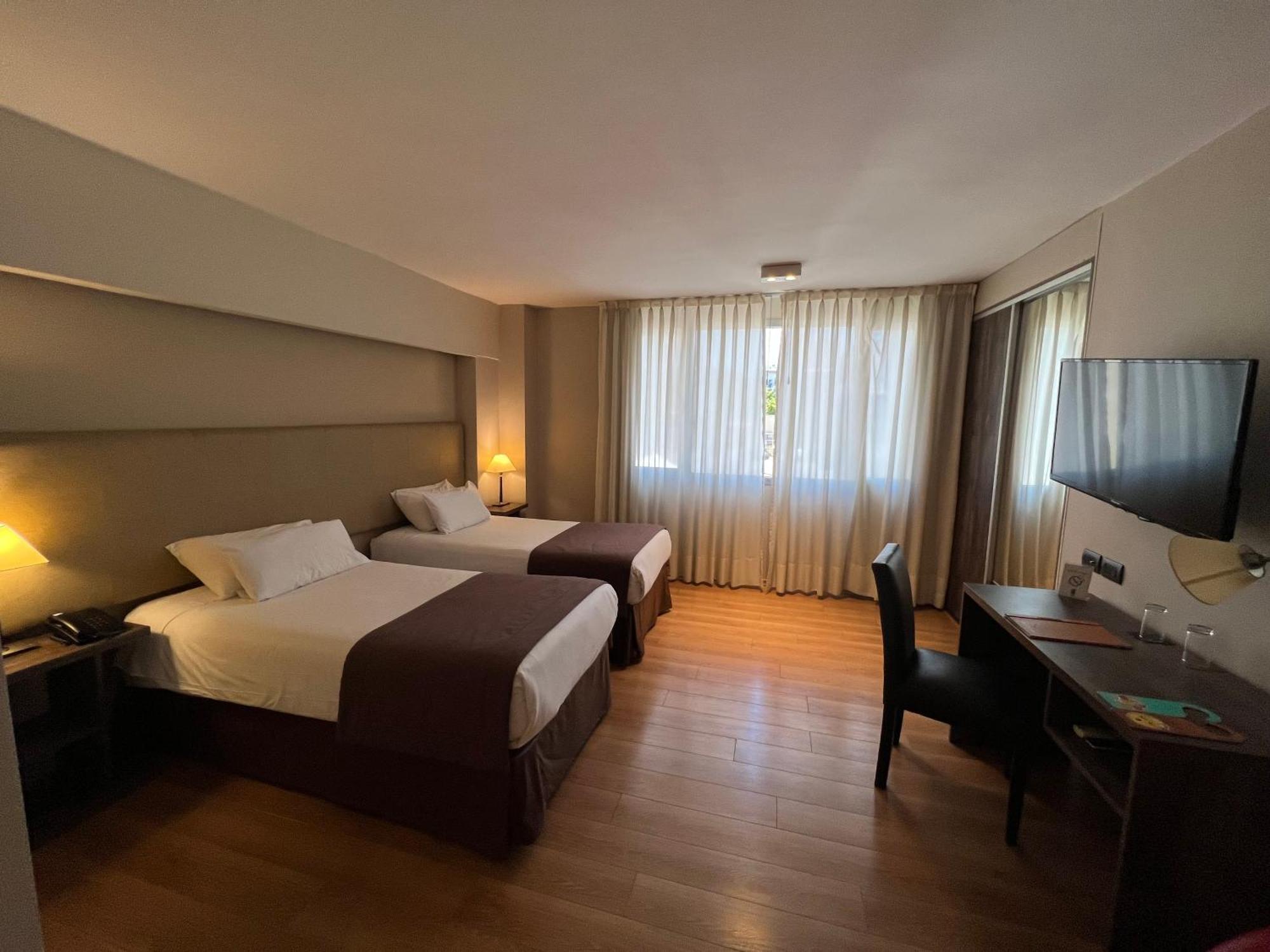 Bue Hotel บัวโนสไอเรส ภายนอก รูปภาพ