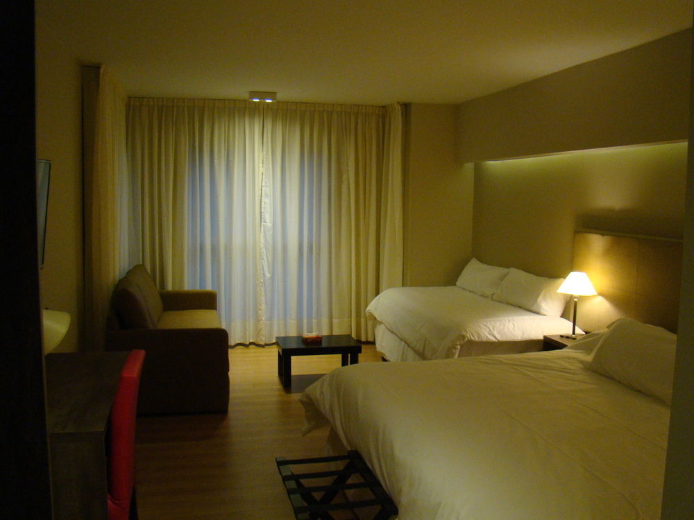 Bue Hotel บัวโนสไอเรส ภายนอก รูปภาพ
