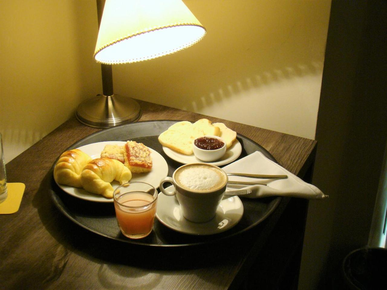 Bue Hotel บัวโนสไอเรส ภายนอก รูปภาพ
