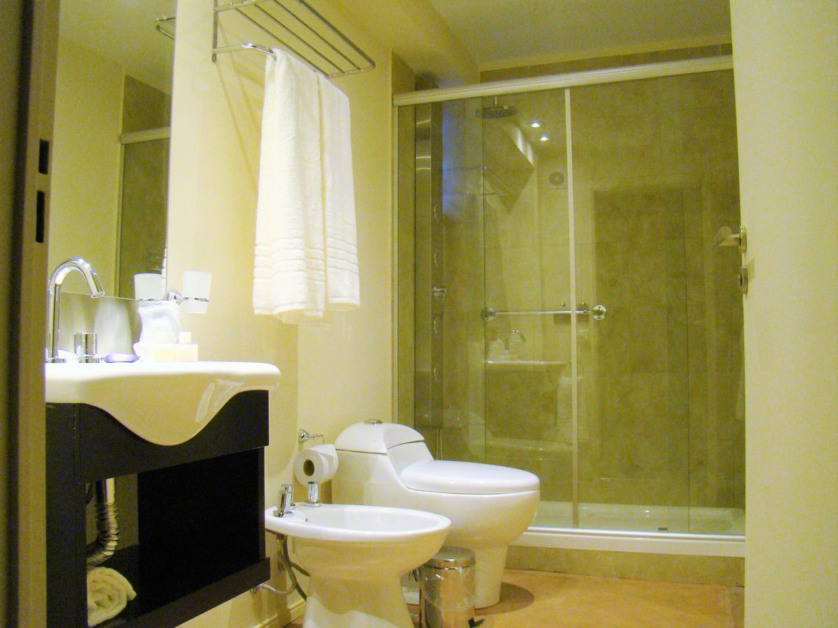 Bue Hotel บัวโนสไอเรส ภายนอก รูปภาพ